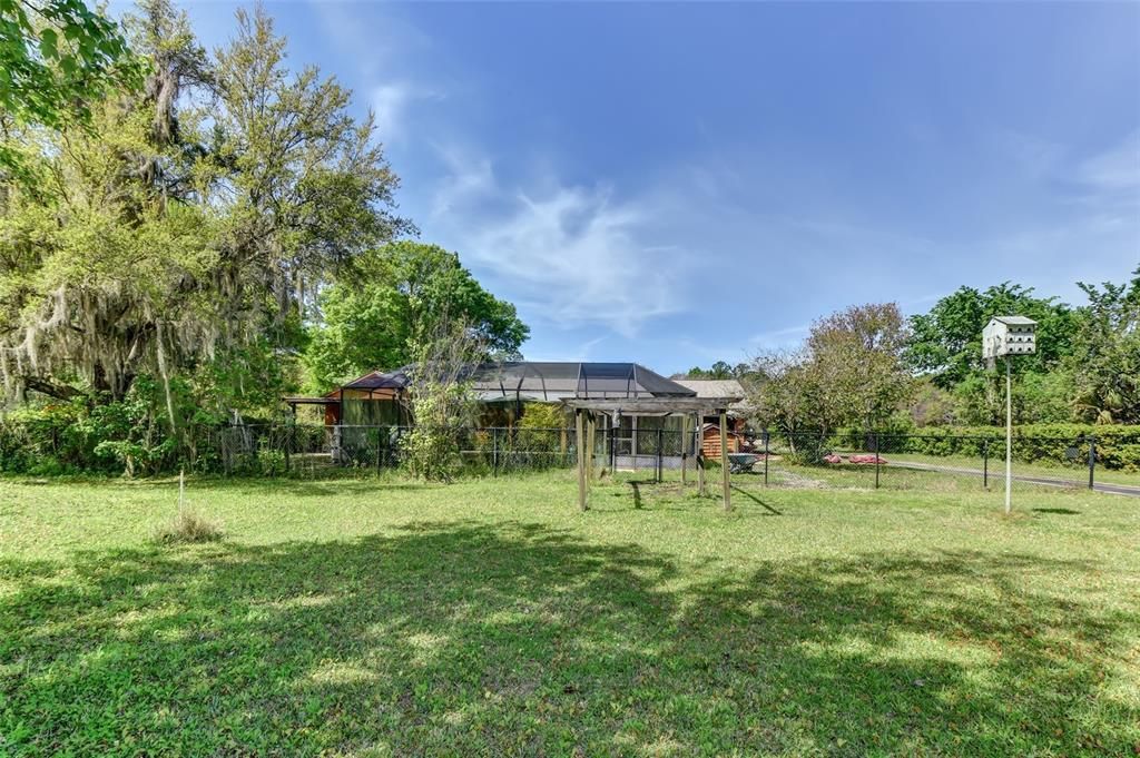 Под контрактом: $525,000 (3 спален, 3 ванн, 1874 Квадратных фут)