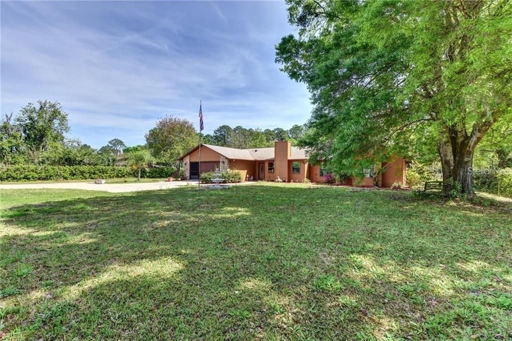 Под контрактом: $525,000 (3 спален, 3 ванн, 1874 Квадратных фут)