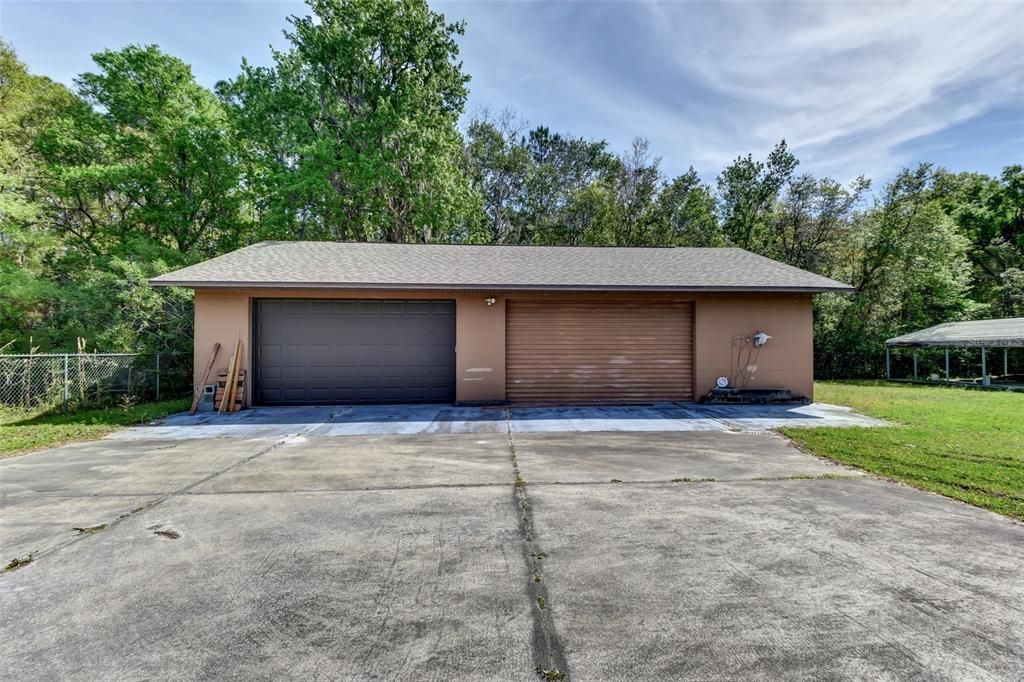 Под контрактом: $525,000 (3 спален, 3 ванн, 1874 Квадратных фут)