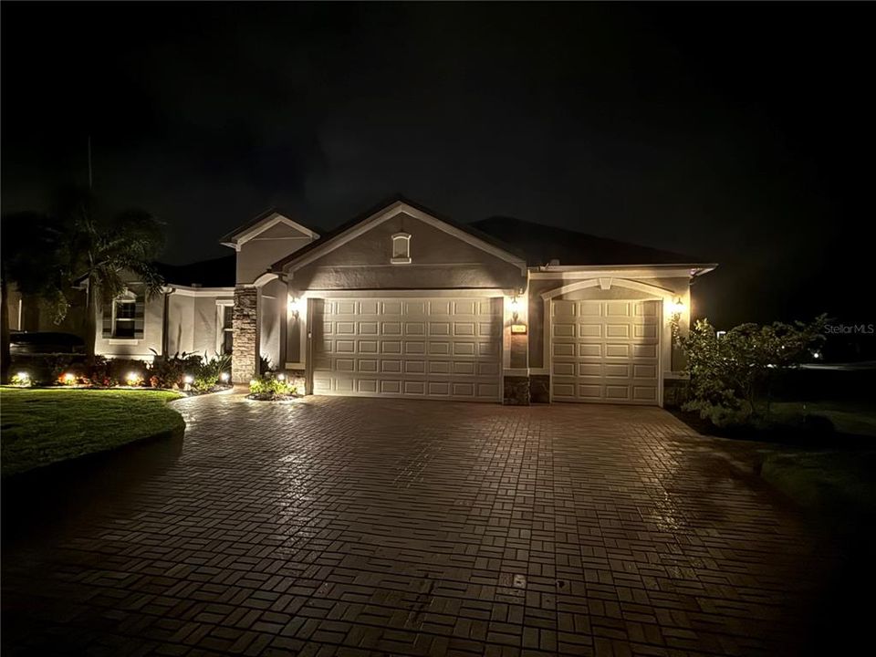 На продажу: $1,069,500 (5 спален, 3 ванн, 3409 Квадратных фут)