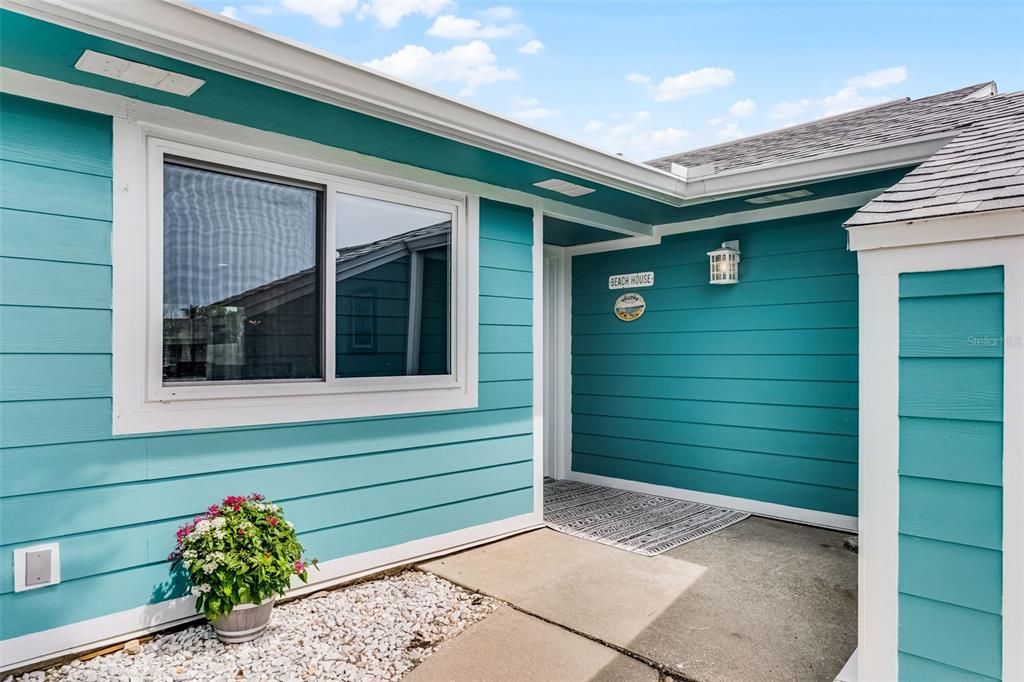 For Sale: $549,000 (3 beds, 2 baths, 1547 Square Feet)