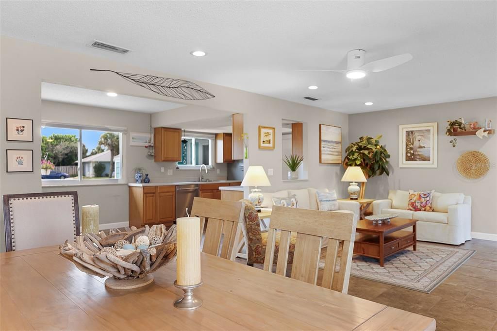 For Sale: $549,000 (3 beds, 2 baths, 1547 Square Feet)