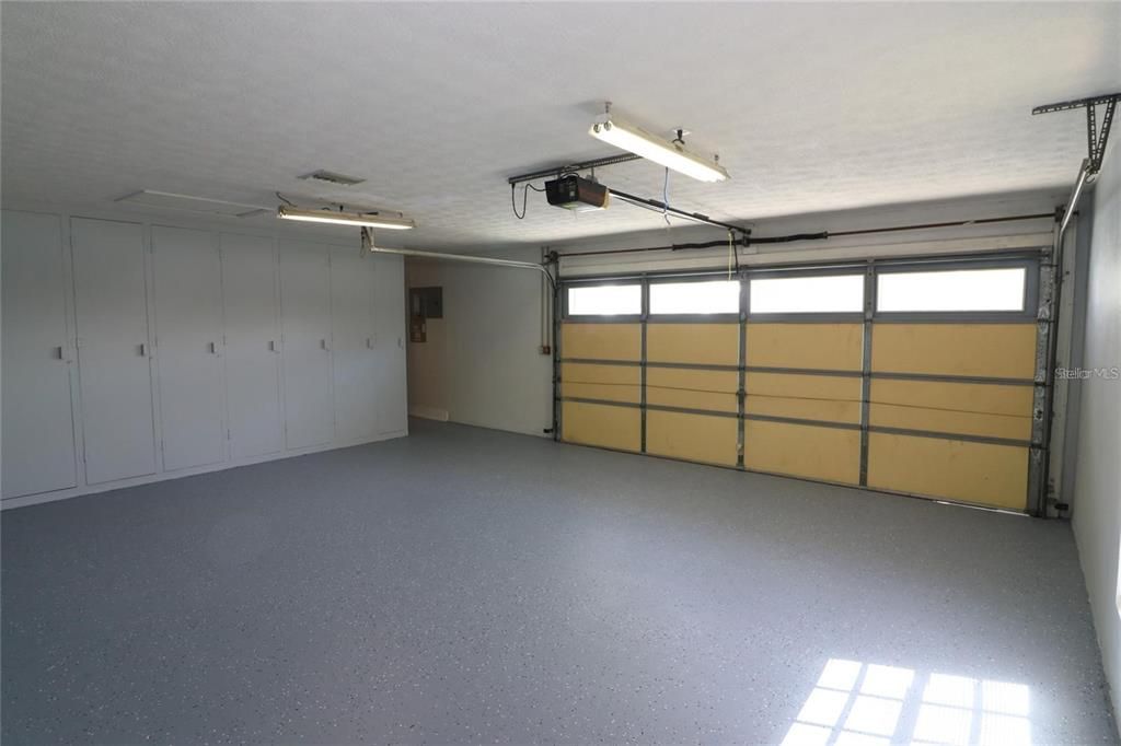 合同活跃: $349,995 (3 贝兹, 2 浴室, 1652 平方英尺)