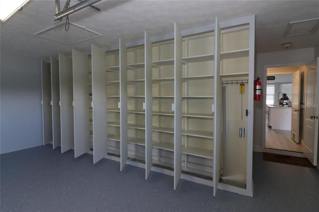 合同活跃: $349,995 (3 贝兹, 2 浴室, 1652 平方英尺)