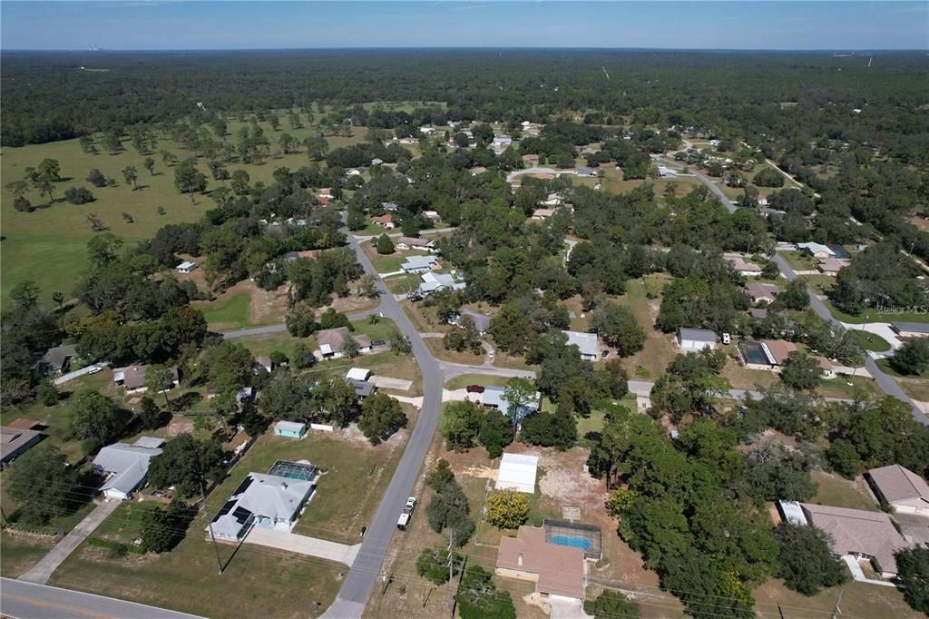 合同活跃: $349,995 (3 贝兹, 2 浴室, 1652 平方英尺)