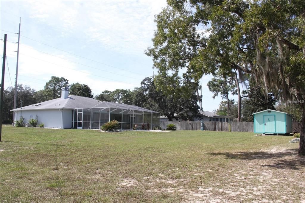 合同活跃: $349,995 (3 贝兹, 2 浴室, 1652 平方英尺)