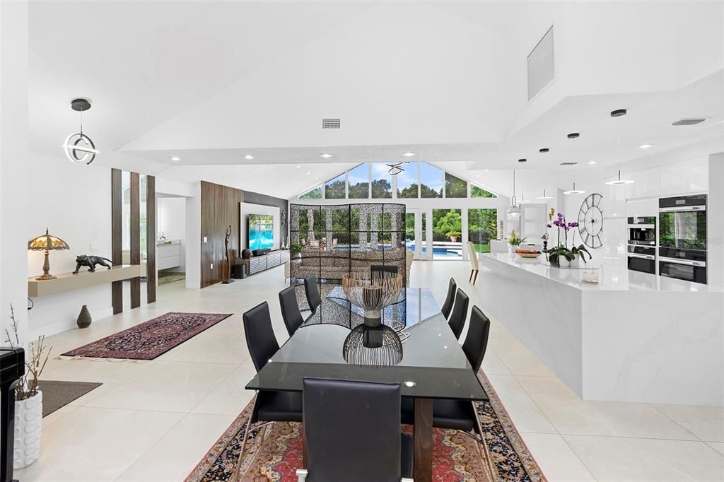 待售: $840,000 (4 贝兹, 2 浴室, 2713 平方英尺)