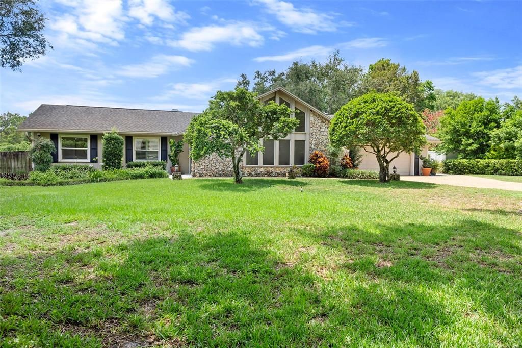 待售: $840,000 (4 贝兹, 2 浴室, 2713 平方英尺)