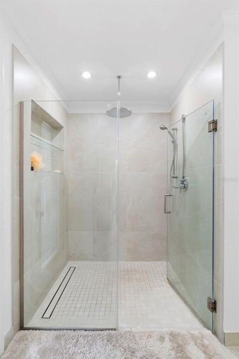 待售: $840,000 (4 贝兹, 2 浴室, 2713 平方英尺)