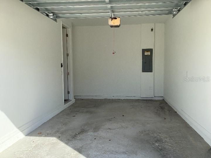 For Sale: $374,990 (3 beds, 2 baths, 1592 Square Feet)