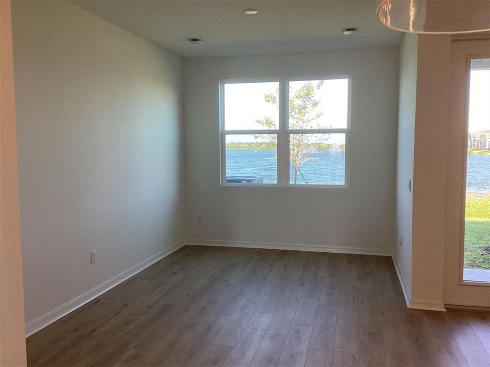 For Sale: $374,990 (3 beds, 2 baths, 1592 Square Feet)