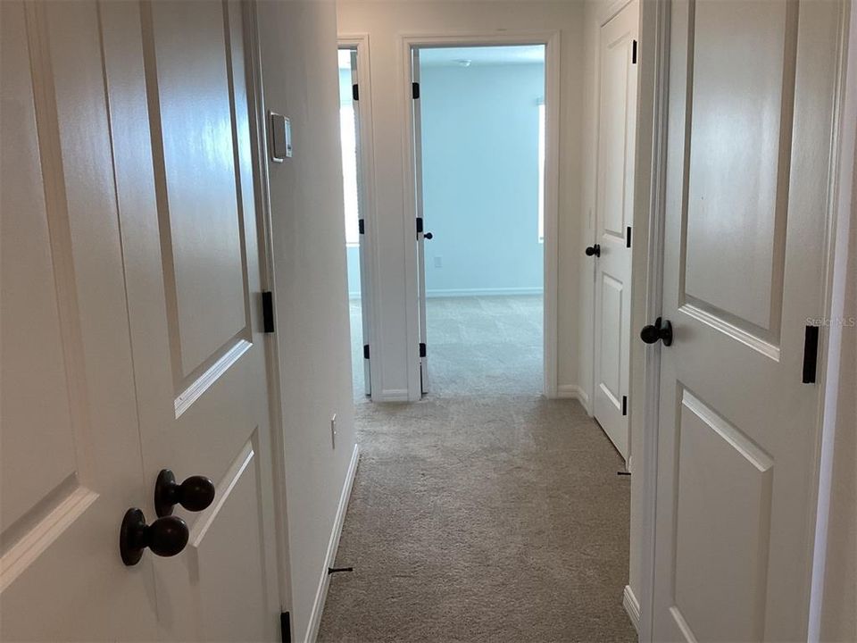 For Sale: $374,990 (3 beds, 2 baths, 1592 Square Feet)