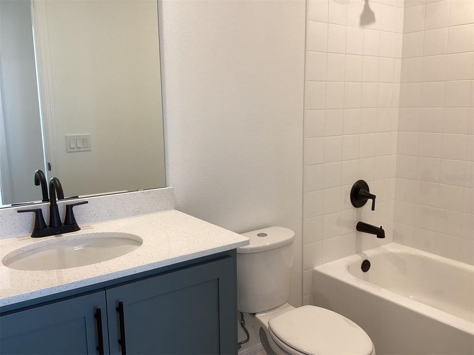 For Sale: $374,990 (3 beds, 2 baths, 1592 Square Feet)