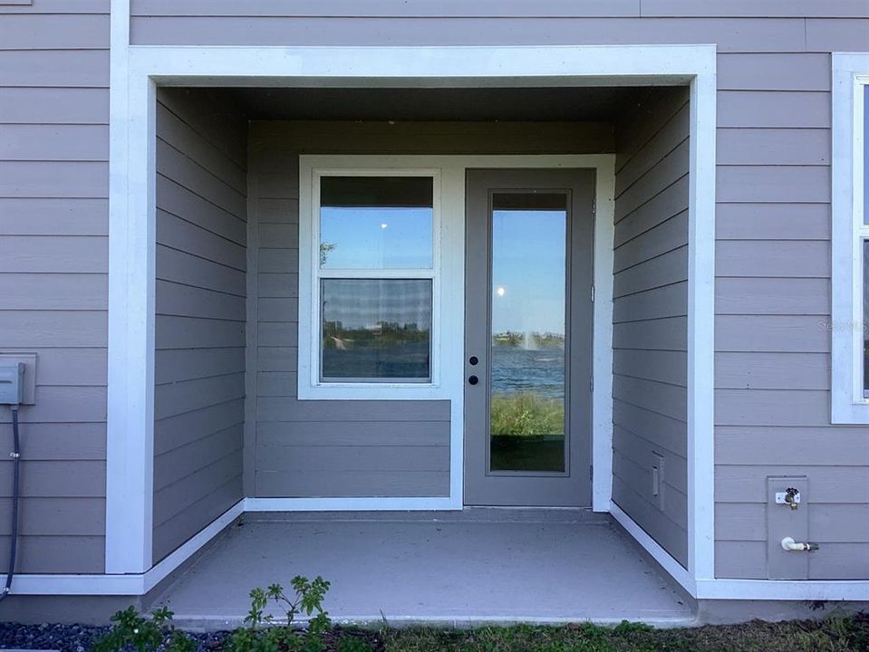 For Sale: $374,990 (3 beds, 2 baths, 1592 Square Feet)