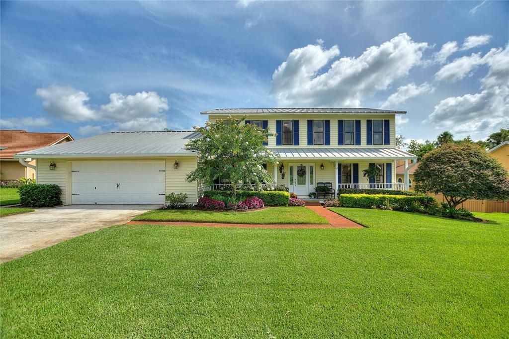 合同活跃: $719,000 (4 贝兹, 2 浴室, 2679 平方英尺)