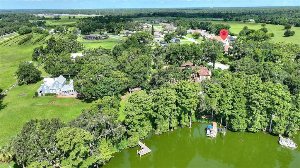 合同活跃: $719,000 (4 贝兹, 2 浴室, 2679 平方英尺)