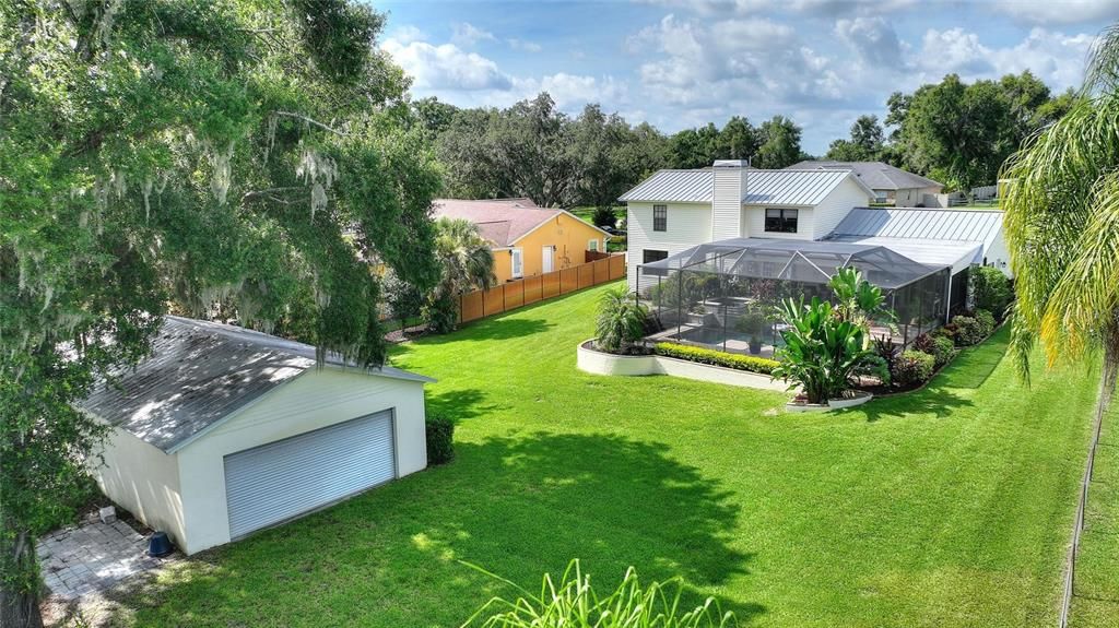 合同活跃: $719,000 (4 贝兹, 2 浴室, 2679 平方英尺)