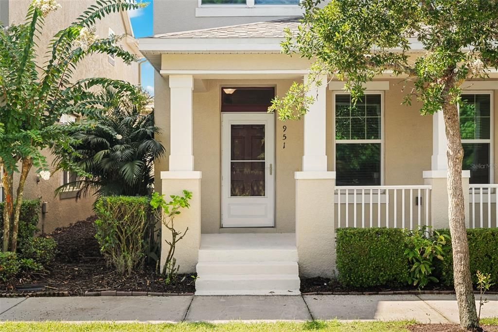 合同活跃: $459,900 (3 贝兹, 2 浴室, 1794 平方英尺)