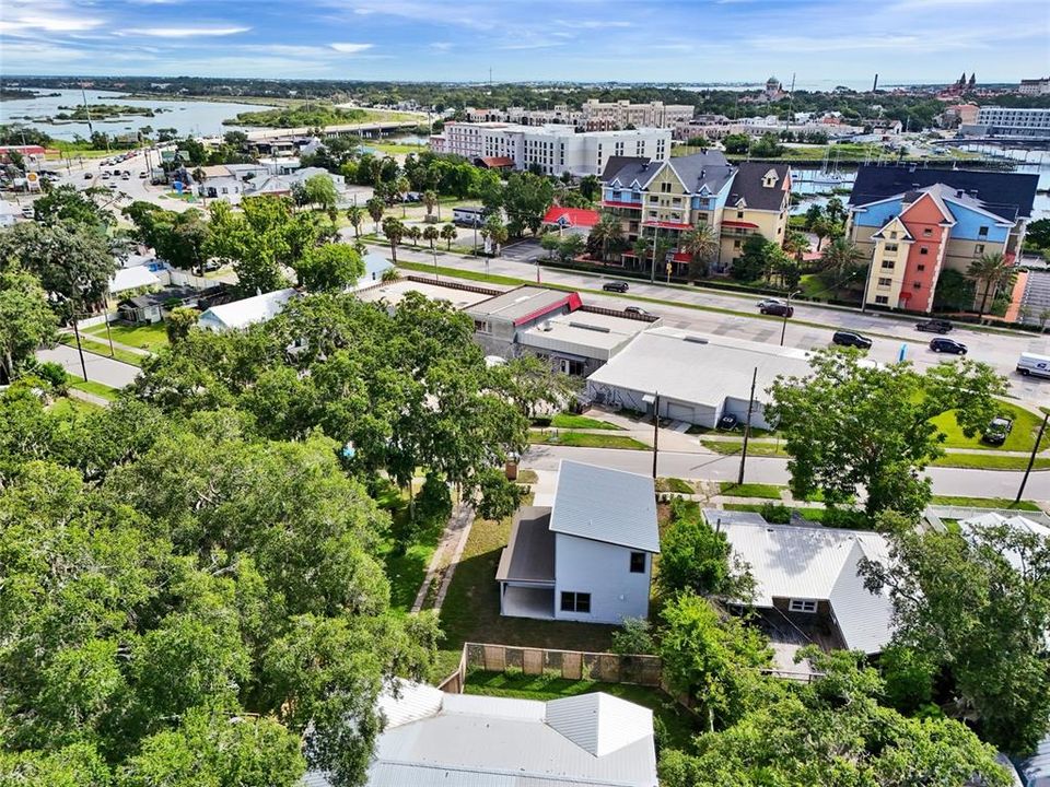 待售: $620,000 (3 贝兹, 3 浴室, 1403 平方英尺)