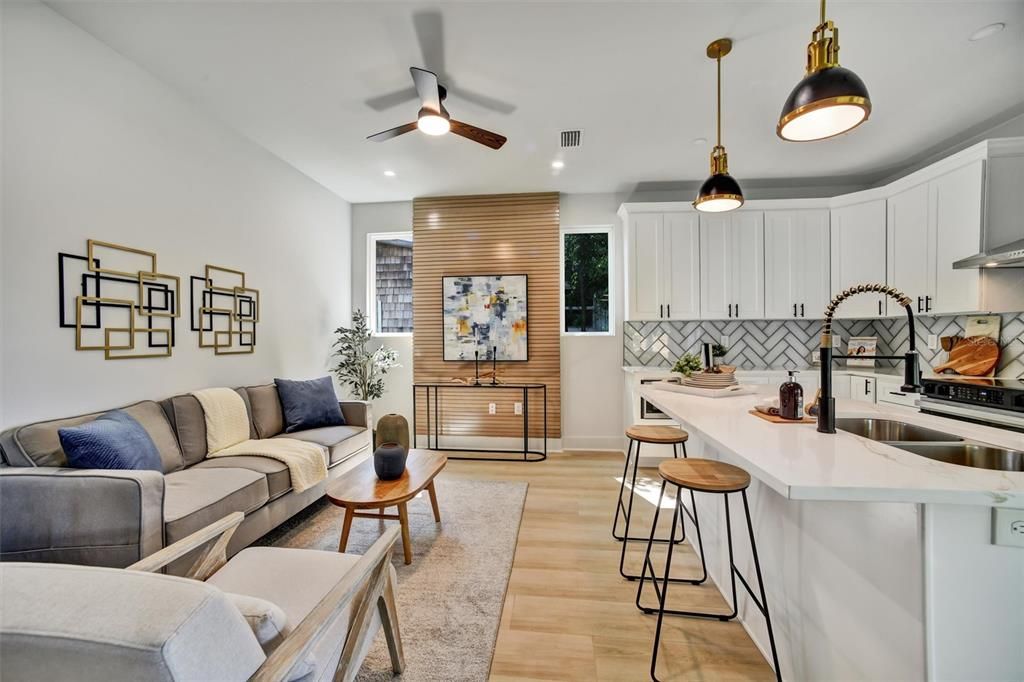 待售: $620,000 (3 贝兹, 3 浴室, 1403 平方英尺)