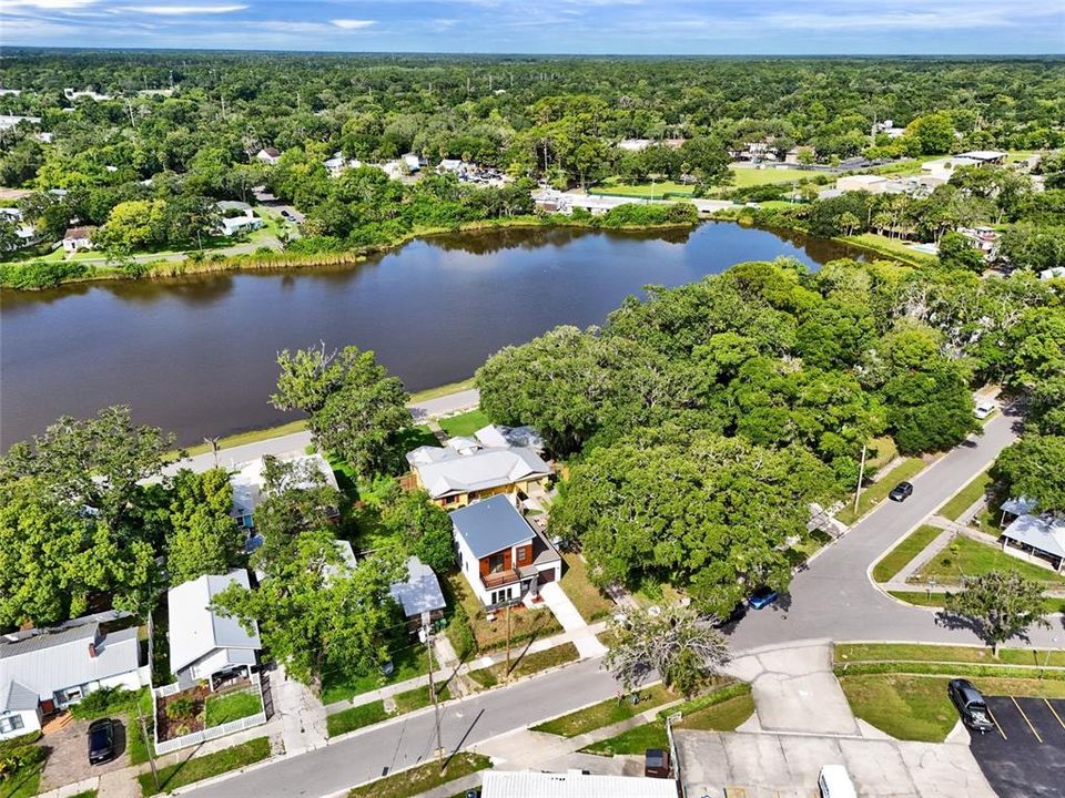 待售: $620,000 (3 贝兹, 3 浴室, 1403 平方英尺)