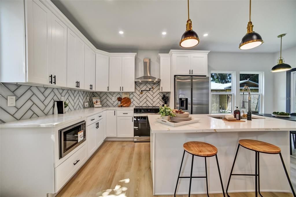 待售: $620,000 (3 贝兹, 3 浴室, 1403 平方英尺)