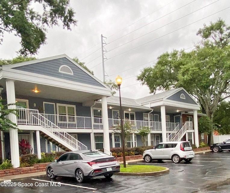 Recently Sold: $159,000 (2 beds, 2 baths, 1023 Square Feet)