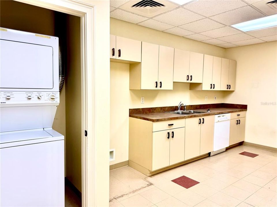 На продажу: $237,600 (0 спален, 0 ванн, 10326 Квадратных фут)