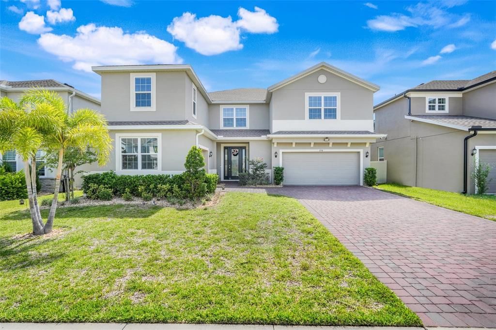 Recently Sold: $750,000 (5 beds, 3 baths, 4646 Square Feet)