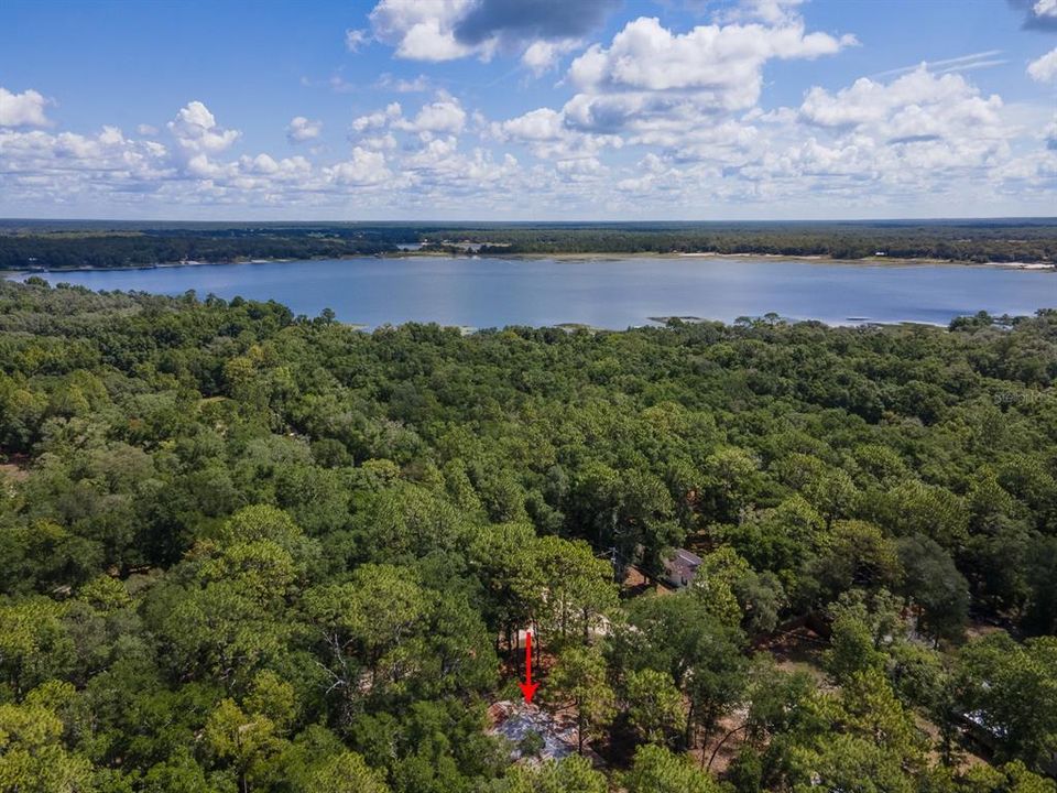 For Sale: $219,000 (2 beds, 1 baths, 816 Square Feet)