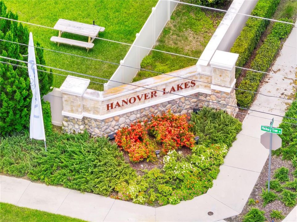 合同活跃: $544,999 (4 贝兹, 2 浴室, 2130 平方英尺)