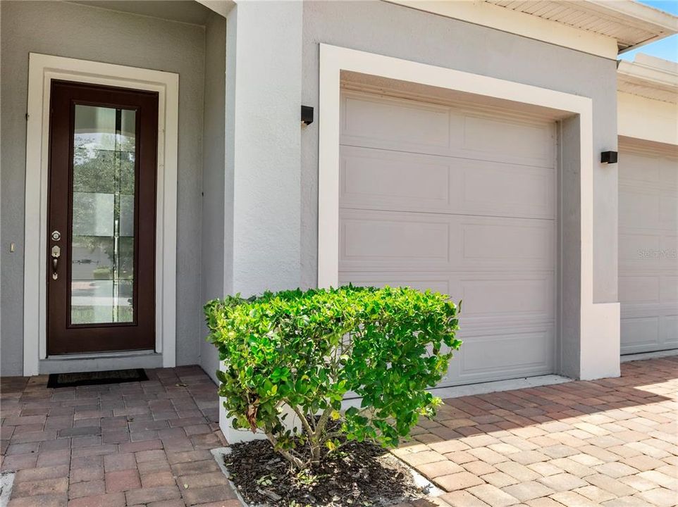 合同活跃: $544,999 (4 贝兹, 2 浴室, 2130 平方英尺)