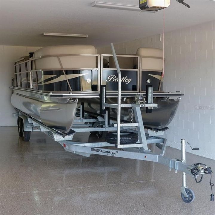 合同活跃: $544,999 (4 贝兹, 2 浴室, 2130 平方英尺)