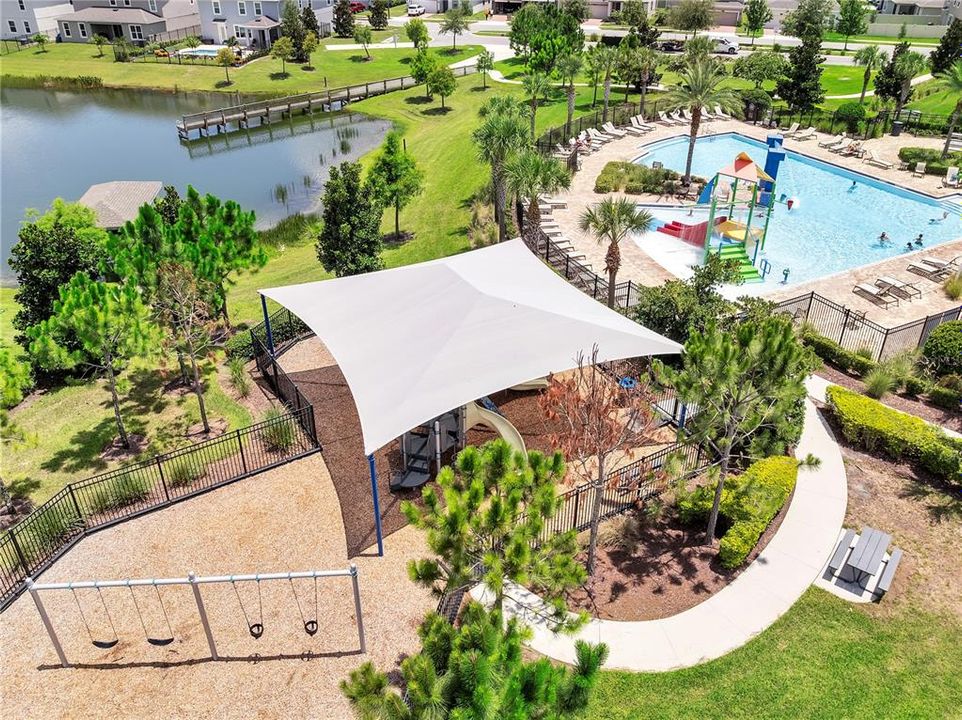 合同活跃: $544,999 (4 贝兹, 2 浴室, 2130 平方英尺)