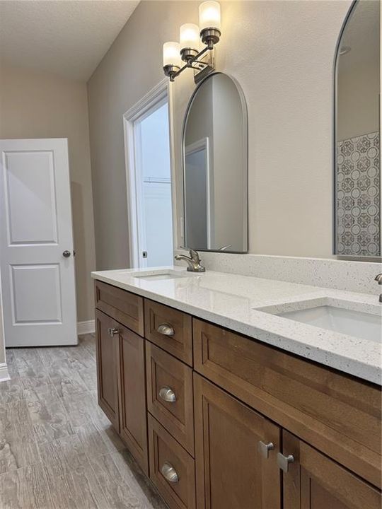 На продажу: $459,000 (4 спален, 3 ванн, 2280 Квадратных фут)