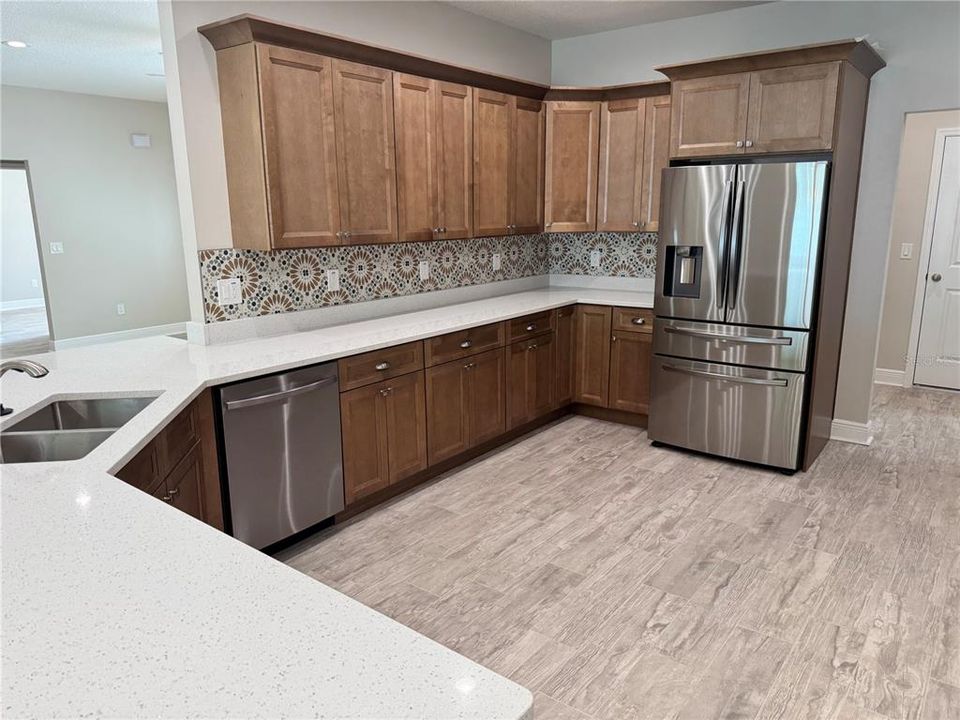 На продажу: $459,000 (4 спален, 3 ванн, 2280 Квадратных фут)