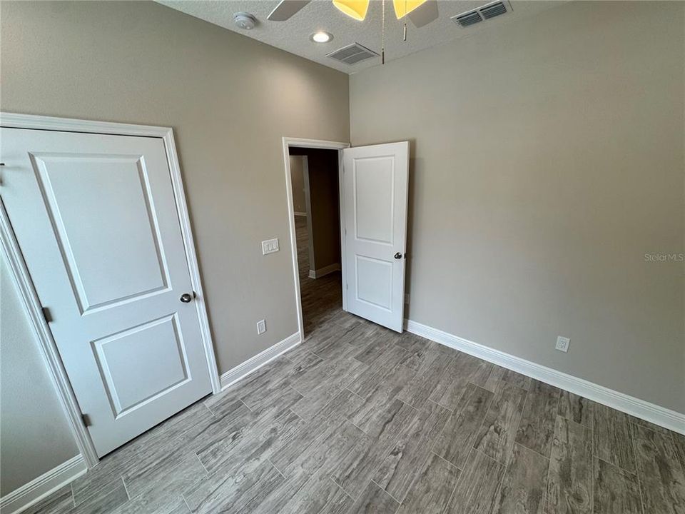 На продажу: $459,000 (4 спален, 3 ванн, 2280 Квадратных фут)