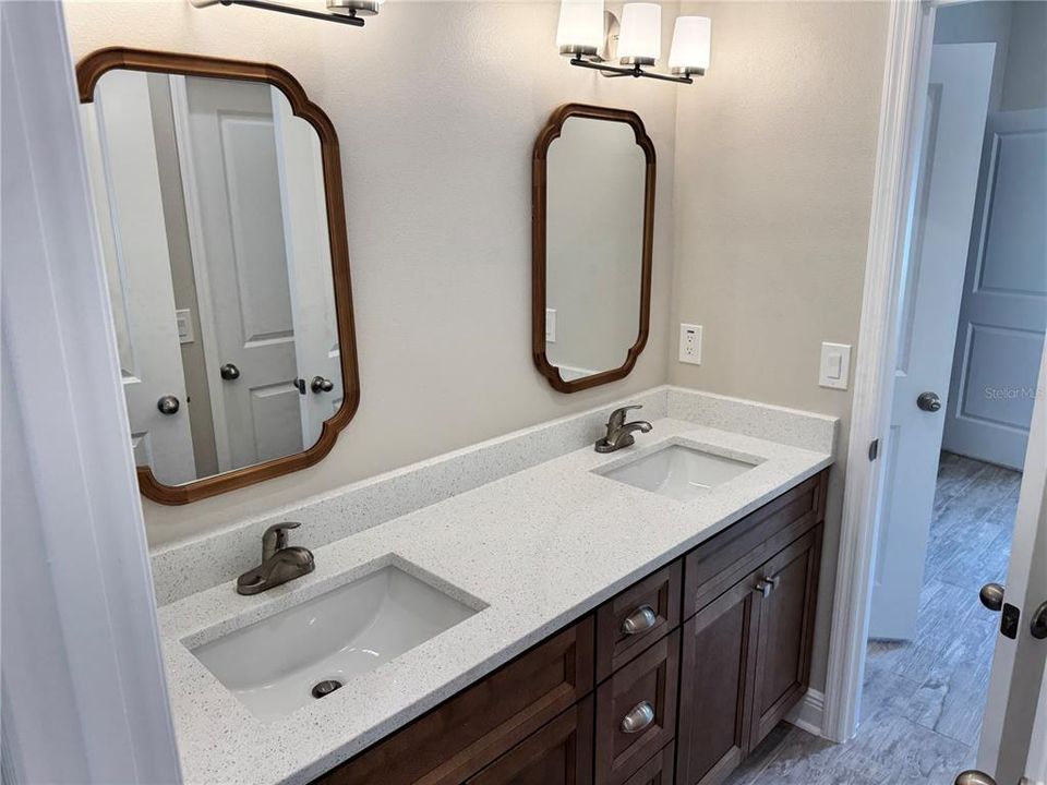 На продажу: $459,000 (4 спален, 3 ванн, 2280 Квадратных фут)