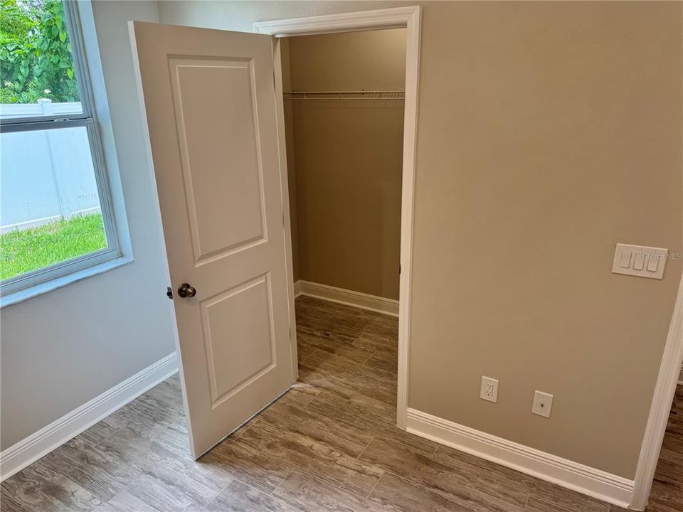 На продажу: $459,000 (4 спален, 3 ванн, 2280 Квадратных фут)