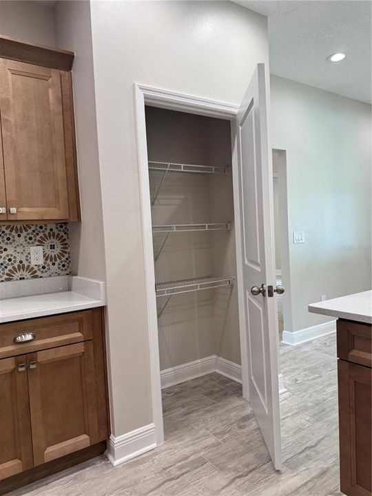 На продажу: $459,000 (4 спален, 3 ванн, 2280 Квадратных фут)