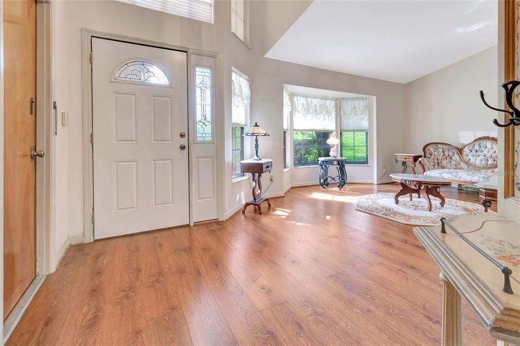 На продажу: $674,000 (3 спален, 2 ванн, 2035 Квадратных фут)