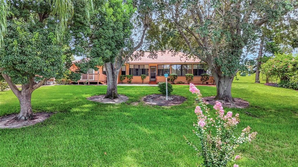 На продажу: $674,000 (3 спален, 2 ванн, 2035 Квадратных фут)