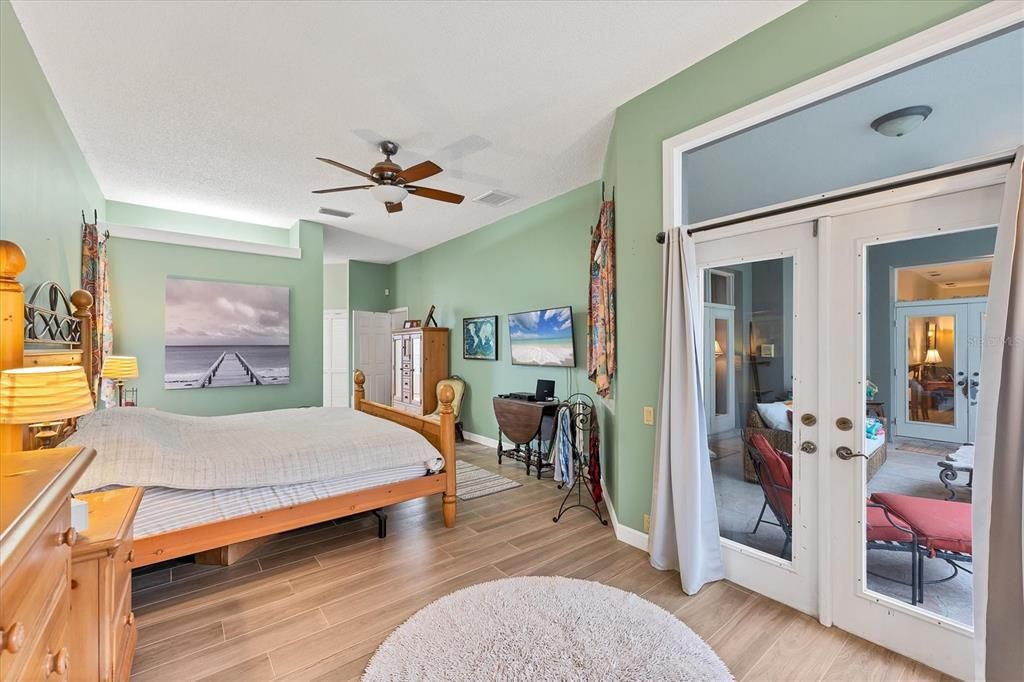 На продажу: $799,000 (4 спален, 3 ванн, 3076 Квадратных фут)