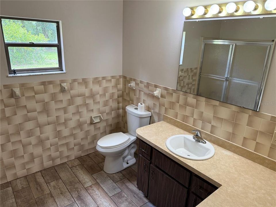 На продажу: $499,000 (3 спален, 2 ванн, 2385 Квадратных фут)