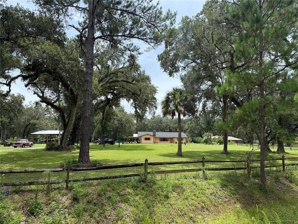 На продажу: $499,000 (3 спален, 2 ванн, 2385 Квадратных фут)