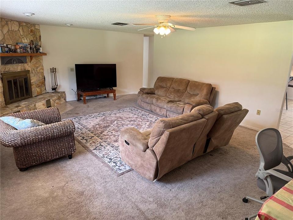 На продажу: $499,000 (3 спален, 2 ванн, 2385 Квадратных фут)