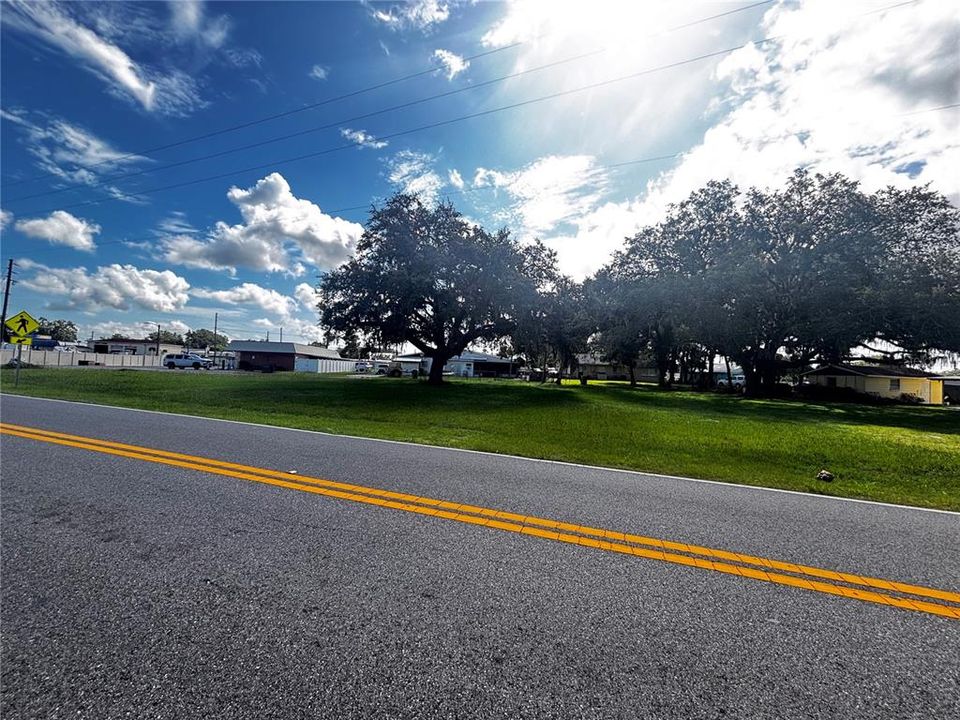 На продажу: $150,000 (0.39 acres)