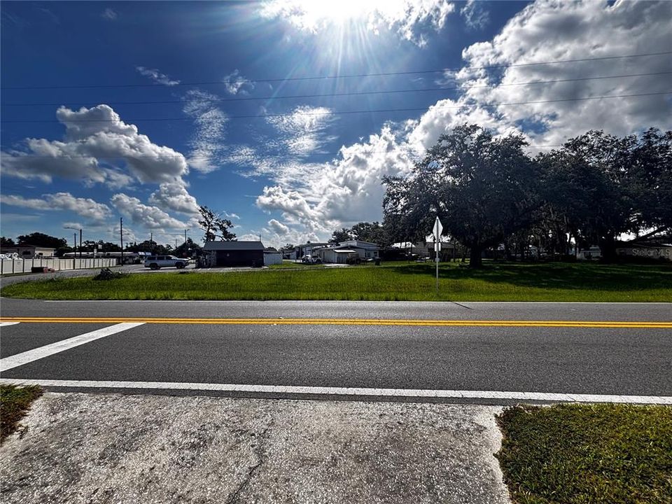 На продажу: $150,000 (0.39 acres)