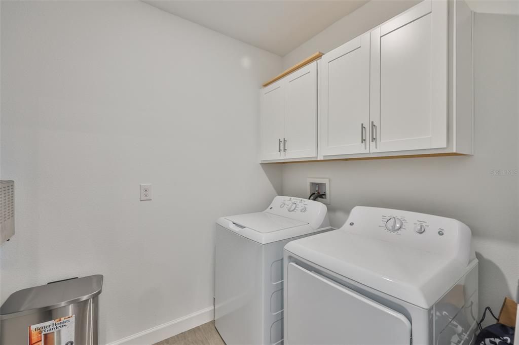 For Sale: $310,000 (2 beds, 2 baths, 1614 Square Feet)