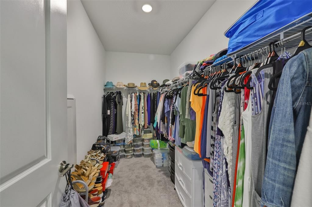 For Sale: $310,000 (2 beds, 2 baths, 1614 Square Feet)